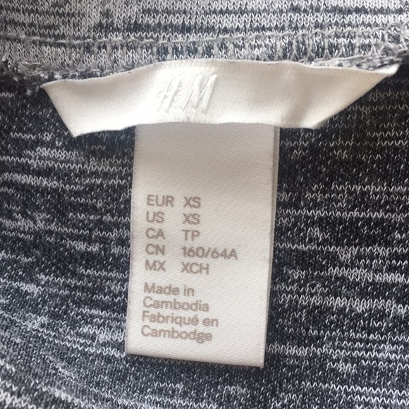 H&M faux wrap skirt - Picture 3 of 3